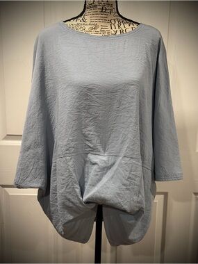 Umgee Light Blue Women's Relaxed Boatneck Tunic Top